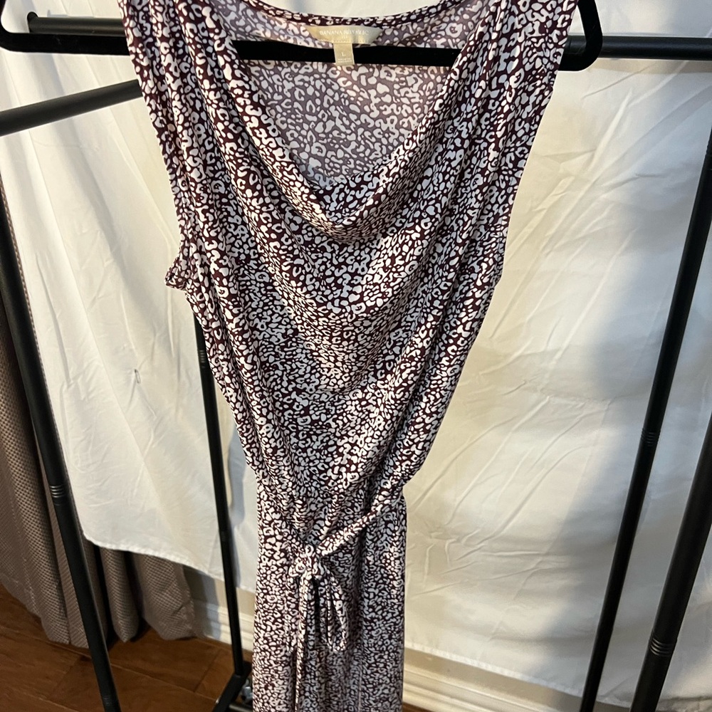 Elegant brown and white Print Sleeveless Dress